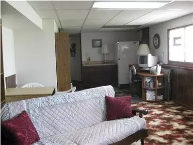 400 E 34th Ct, Griffith, IN 46319 photo 9