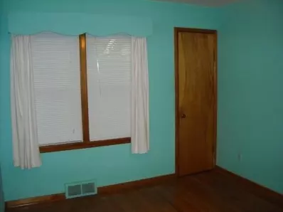 738 N Broad St, Griffith, IN 46319 photo 6
