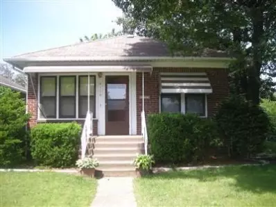 4116 Harrison St, Gary, IN 46404 photo 2