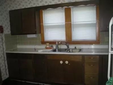 4116 Harrison St, Gary, IN 46404 photo 9