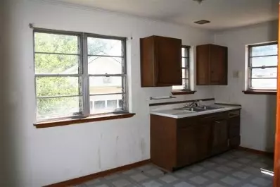 1109 E 45th Ave, Gary, IN 46409 photo 5