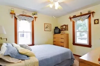 347 N Dwiggins, Griffith, IN 46319 photo 7