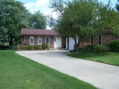 8901 Porter Ct, Crown Point, IN 46307 photo 1