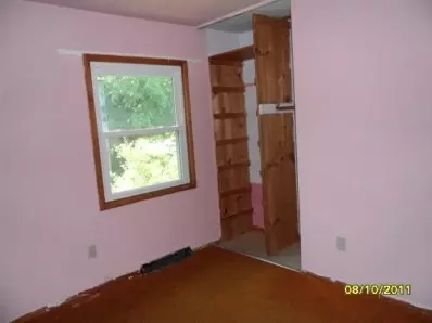 531 S Warrick St, Gary, IN 46403 photo 10