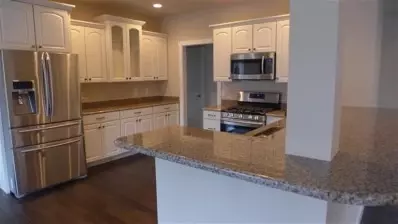 9351 Deer Meadow Path, De Motte, IN 46310 photo 10