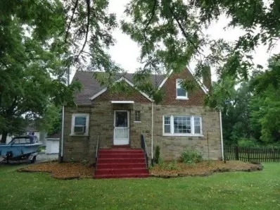 610 Hjelm Rd, Porter, IN 46304 photo 1