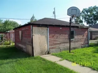 233 Roosevelt St, Gary, IN 46404 photo 3