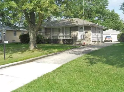 8133 Kooy, Munster, IN 46321 photo 2