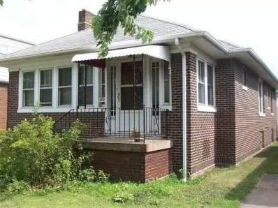 844 114th St, Whiting, IN 46394 photo 1