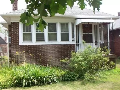 844 114th St, Whiting, IN 46394 photo 2
