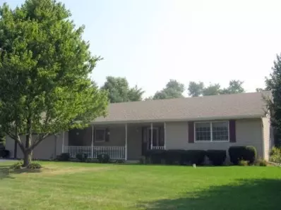 769 Chester Dr, Hebron, IN 46341 photo 1
