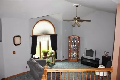 607 N N Frst, Griffith, IN 46319 photo 7