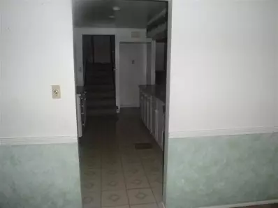 1530 E Main St, Griffith, IN 46319 photo 5