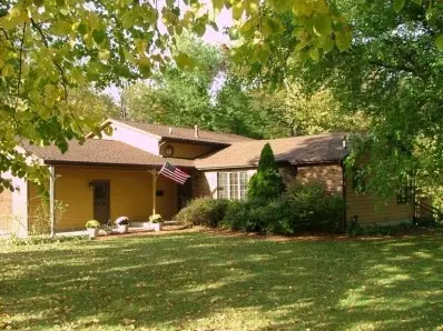 333 Porter Ave, Porter, IN 46304 photo 1