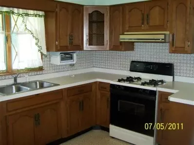 834 N Cline Ave, Griffith, IN 46319 photo 7