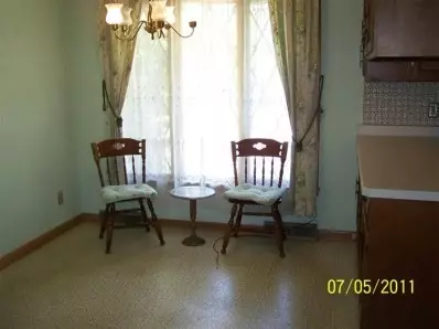 834 N Cline Ave, Griffith, IN 46319 photo 9
