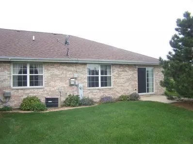 1060 Easy St, Crown Point, IN 46307 photo 3