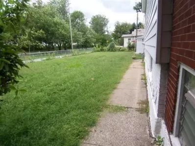 2142 Atchison Ave, Whiting, IN 46394 photo 2