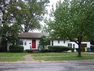 105 W Oak St, Griffith, IN 46319 photo 4