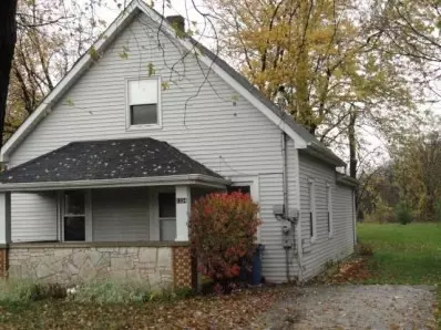1334 Magnolia, Dyer, IN 46311 photo 3