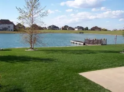 8341 N Doubletree Dr, Crown Point, IN 46307 photo 3