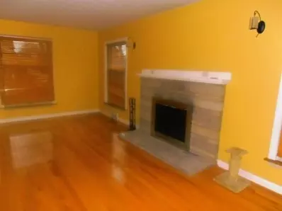 46 172nd Pl, Hammond, IN 46324 photo 2