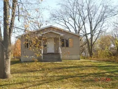 2449 Calhoun St, Gary, IN 46406 photo 1