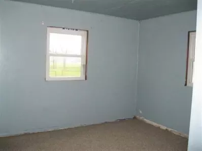 517 W Walnut St, Crown Point, IN 46307 photo 3