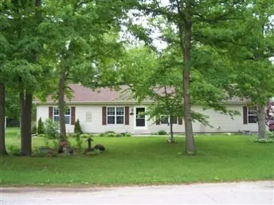 10952 Sheephead Ct, De Motte, IN 46310 photo 1