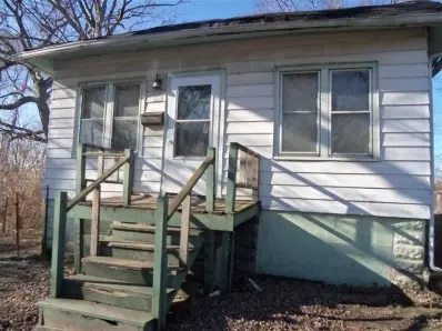 4366 Georgia St, Gary, IN 46409 photo 3
