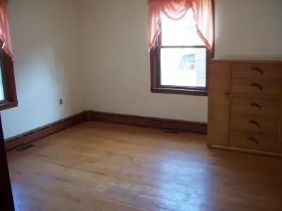 1936 Davis Ave, Whiting, IN 46394 photo 7