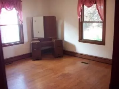 1936 Davis Ave, Whiting, IN 46394 photo 6