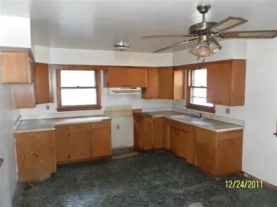 5168 Adams St, Gary, IN 46408 photo 6