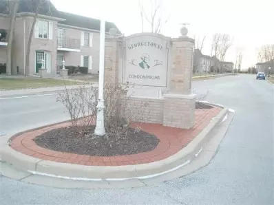 2740 Georgetowne Dr #D2, Highland, IN 46322 photo 2