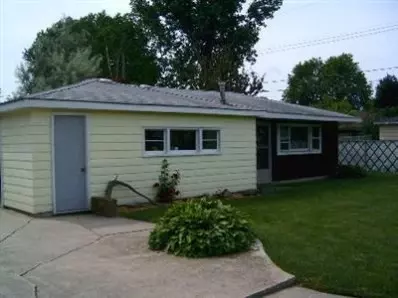 622 E Ash St, Griffith, IN 46319 photo 4