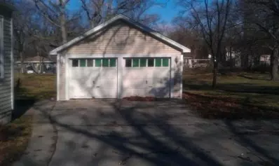2300 Ranburn Dr, Gary, IN 46408 photo 3
