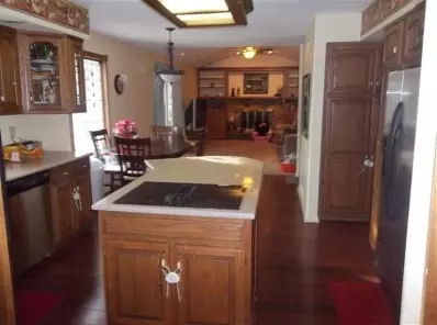 159 Sheffield Dr, Valparaiso, IN 46383 photo 6