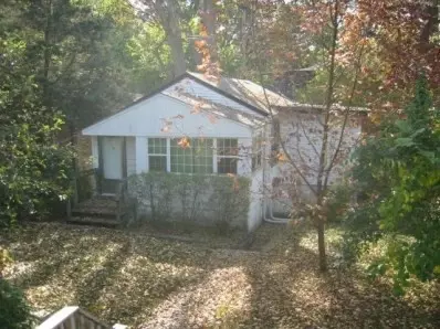 8317 Oak Ave, Gary, IN 46403 photo 1