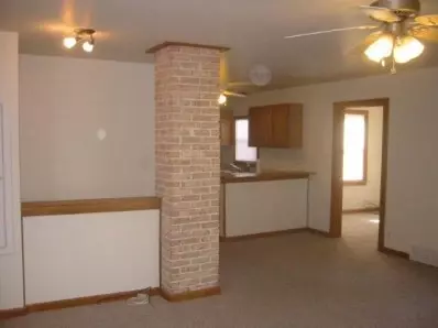 8317 Oak Ave, Gary, IN 46403 photo 2
