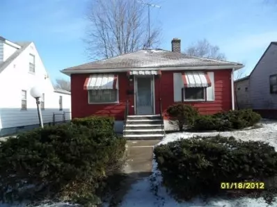 1961 Roosevelt St, Gary, IN 46404 photo 2