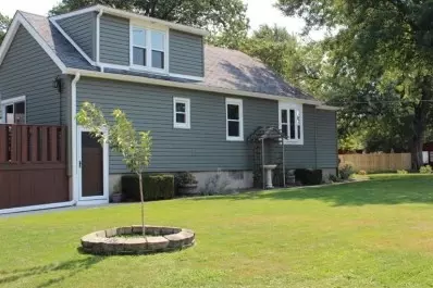 904 E Lake St, Griffith, IN 46319 photo 3