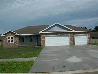 1735 Elderberry Cir, De Motte, IN 46310 photo 1