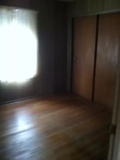3829 Pennsylvania St, Gary, IN 46409 photo 2