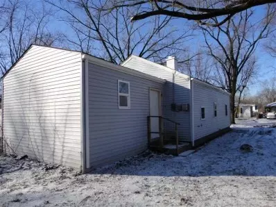 2379 Wheeler St, Gary, IN 46408 photo 2