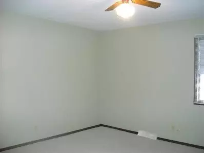 545 Northgate Dr, Crown Point, IN 46307 photo 8