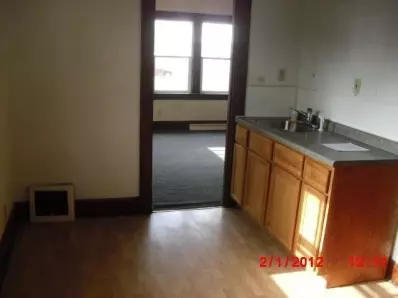 5651 Sohl Ave, Hammond, IN 46320 photo 2
