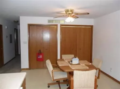 1381 Wright Dr, Crown Point, IN 46307 photo 4