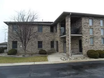 1381 Wright Dr, Crown Point, IN 46307 photo 1