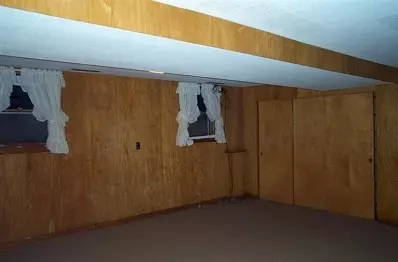 8439 Forest Ave, Munster, IN 46321 photo 9