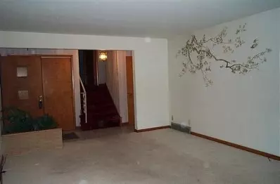 8439 Forest Ave, Munster, IN 46321 photo 4
